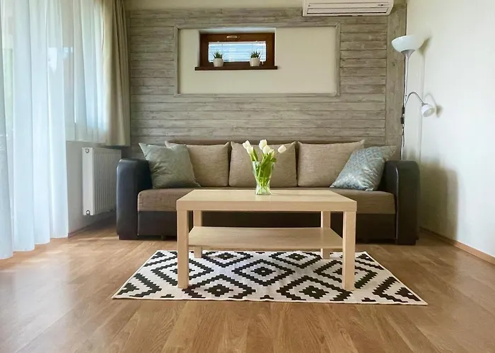 Panorama Apartmanhaz * Balatonfured