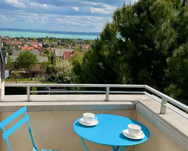 Panorama Apartmanhaz *